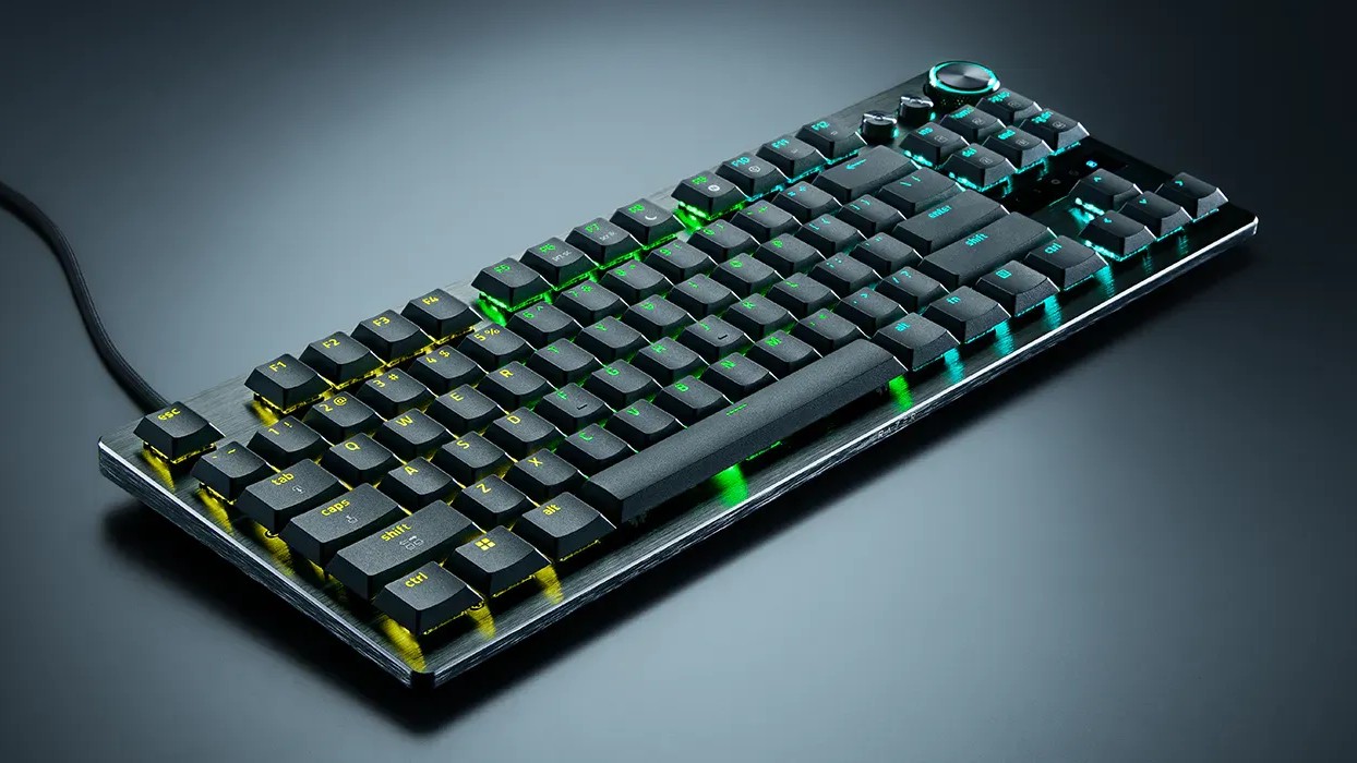 Razerがロープロ×ラピトリの「Huntsman V3 Pro Low-Profile Tenkeyless 8KHz」を発売、世界初の薄型アナログオプティカルキーボード