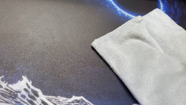 【必読】ガラスマウスパッドを買ったら必須!開発第一人者が教える正しいケア&メンテナンス方法